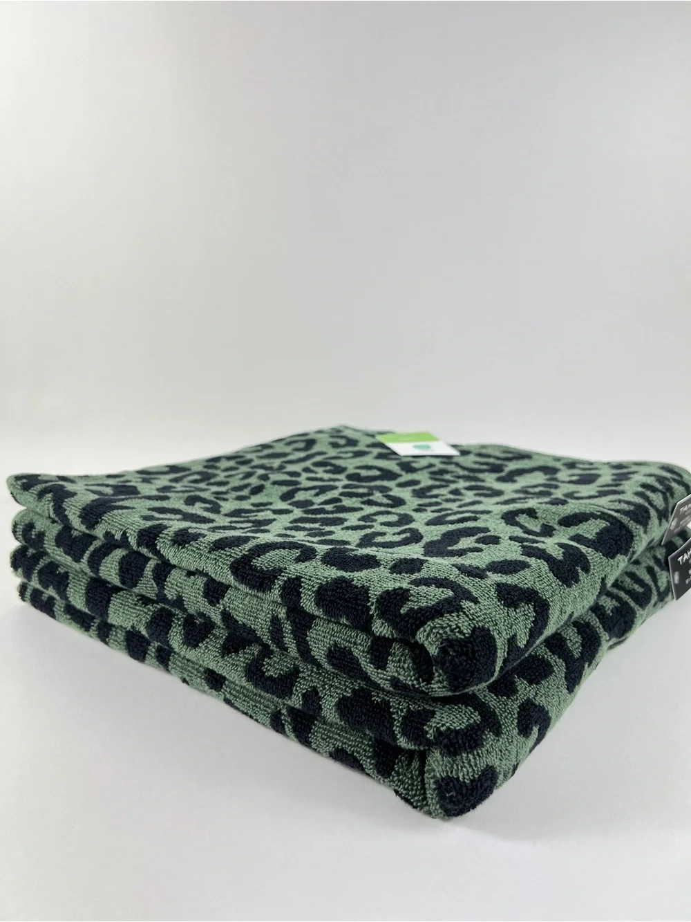 Tahari Home Bath Towel Set Green Black Leopard Print Soft 100% Cotton 8 Pc NEW